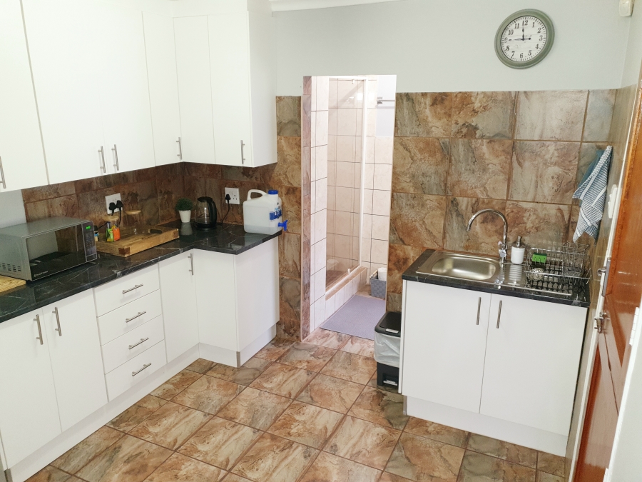 To Let 1 Bedroom Property for Rent in Kathu Northern Cape